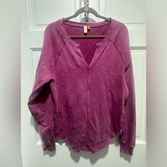 Pilcro Anthropologie notch-neck Pink V-Neck Sweatshirt EUC Size M - Picture 2 of 3